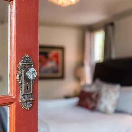 44 Spanish Street Inn (Adults Only)-2